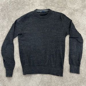 Gap dark Heather gray sweater- men’s medium